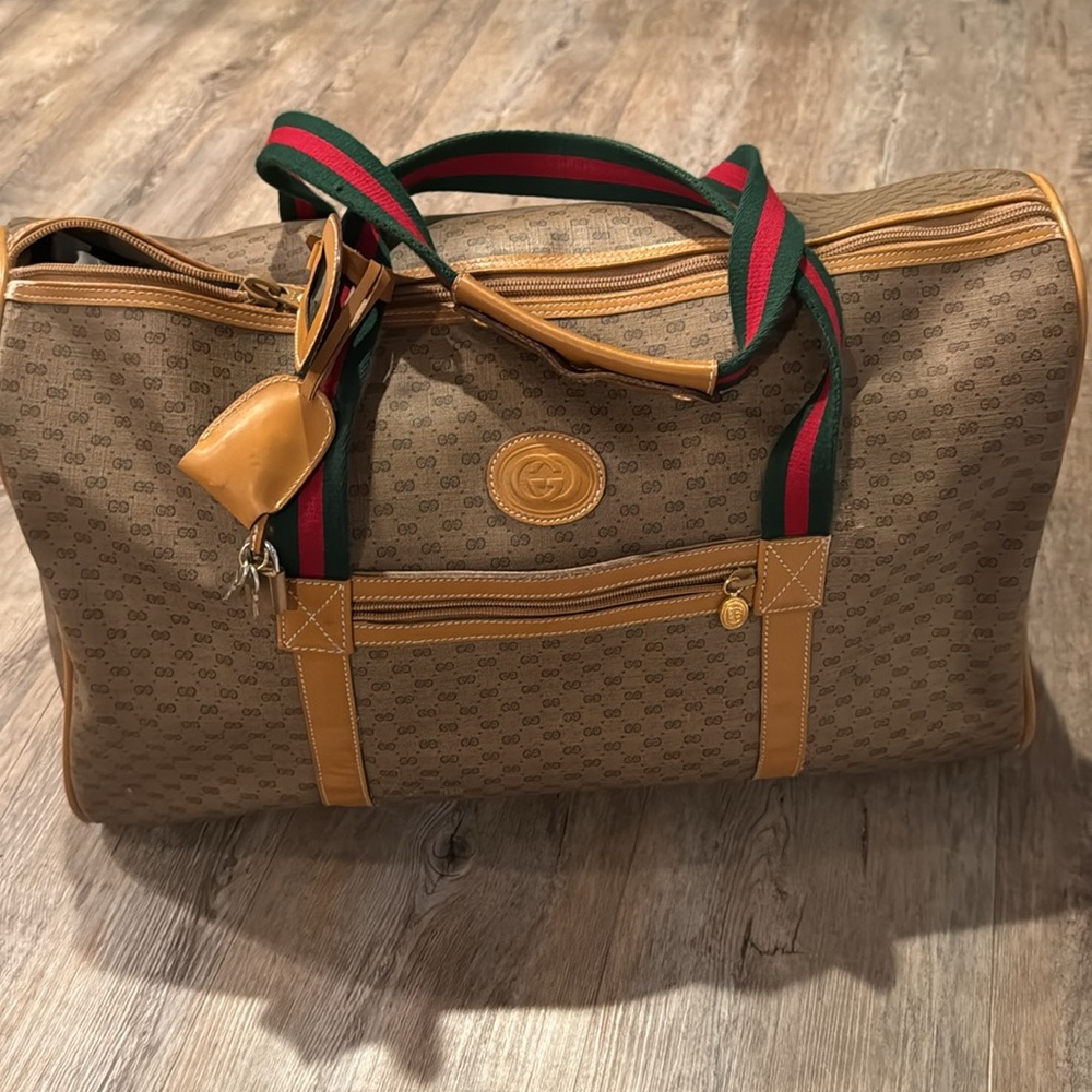 Gucci vintage travel / duffle bag